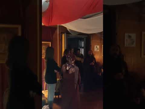 Iva Prlinčević "Kod fontane" - otvaranje izložbe - govori istoričar umetnosti prof. dr Oliver Tomić