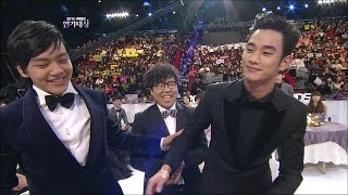 Download lagu 【TVPP】Kim Soo Hyun - 2012 MBC Drama Awards 'Best Actor', 2012 연기대상 '최우수 연기상' @ 2012 MBC Drama Awards mp3