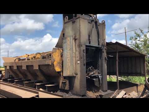 Colmar P6200 800 Ton Shear Baler