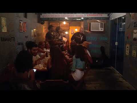 She Will Be Loved/With Or Without You - Maroon 5/U2