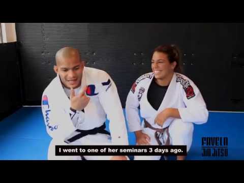 Julia Boscher Knee Slice