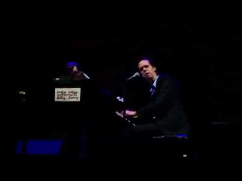 NICK CAVE Into My Arms live in Tel Aviv 19/11/17