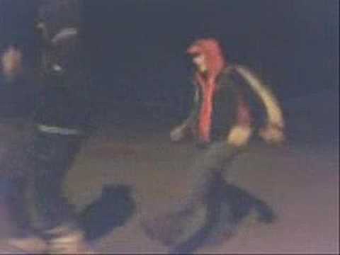 jumpStyle Pcheła vs Kura