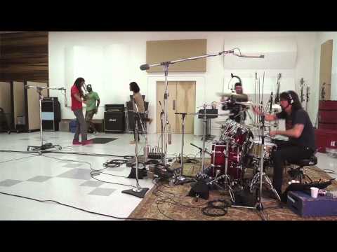 Red Gold Green, RDGLDGRN - Behind the Scenes