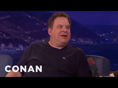 Don’t Pitch Jeff Garlin Your “Curb” Ideas | CONAN on TBS