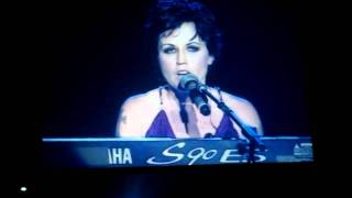 The Cranberries - LIVE in Singapore - Dying in the Sun