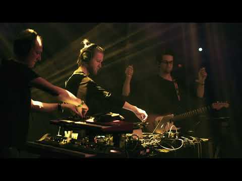 Faux Nom - Live at Komm Schon Alter 2018 [audio]