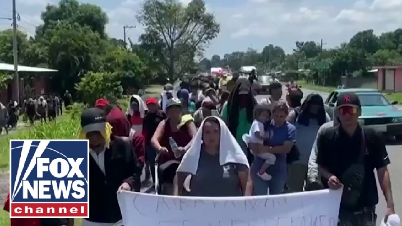 DEVELOPING: MASSIVE migrant caravan headed to US