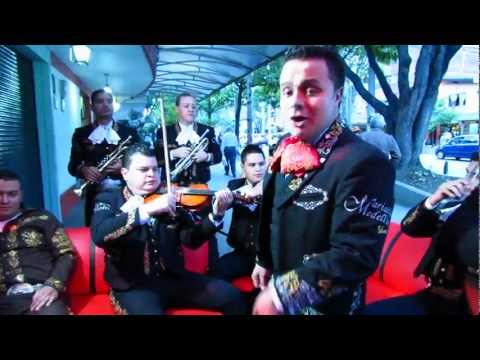 MARIACHI MEDELLIN SHOW - Popurrí Juan gabriel