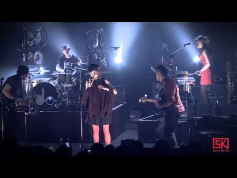 The Do - Gonna Be Sick (concert : Le Trianon, Paris | 10.03.2011)