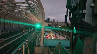 (蹲了多次，終於等到這組直達車)桃園捷運 直達車A8離站