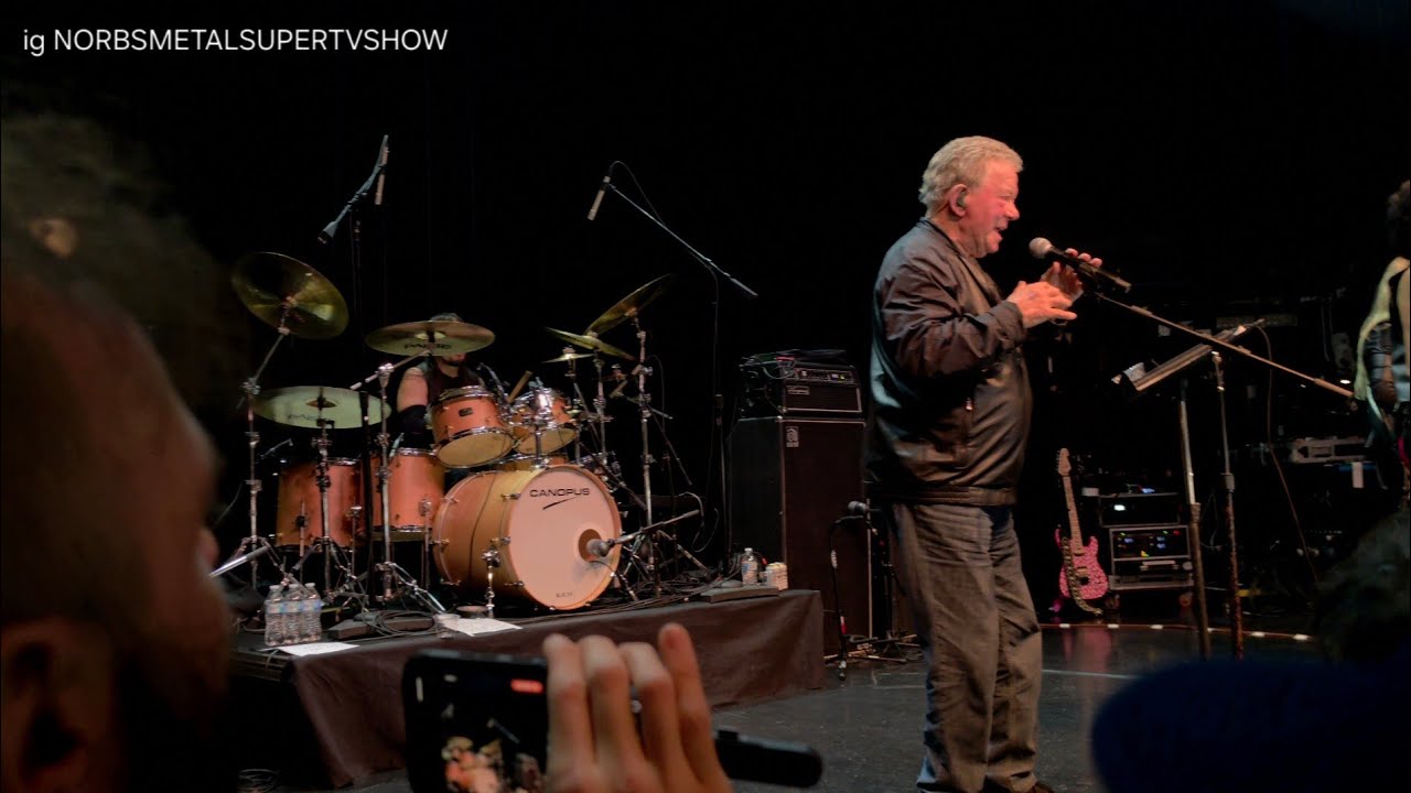 William Shatner Enter Sandman live 2026 - YouTube