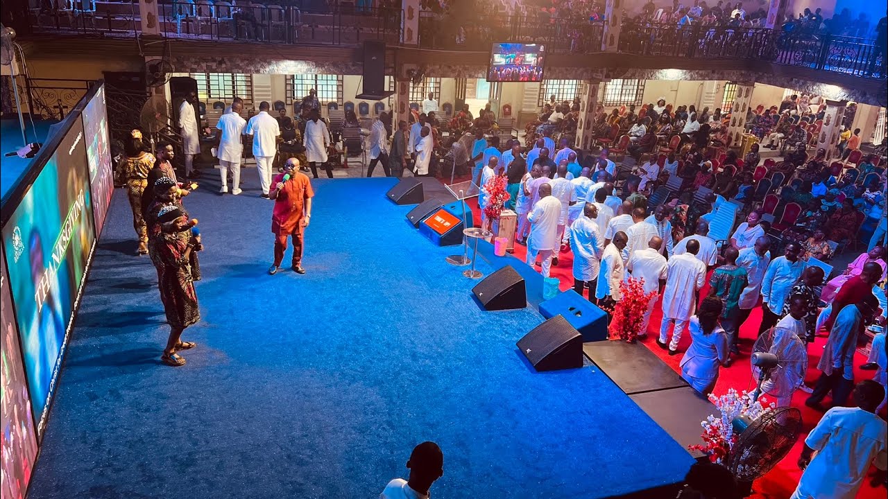 Niger Delta Praise with Emma N live at Church of God mission Bayelsa Bishopric Headquarters