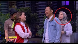 Download lagu GAK KAPOK, Denny Ketahuan Teh Shanty Gombalin Nabilla Gomes Lagi!  | SAHUR SEGERR (13/05/20) Part 2 mp3