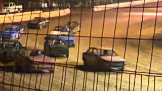 preview picture of video 'HARTWELL speedway  MAY 28 2011 FWD'