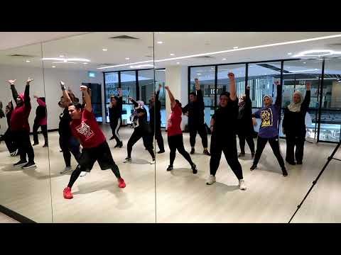 Project Dance Fitness - Golden - Huntrix KPop Demon Hunters ( Yishun )