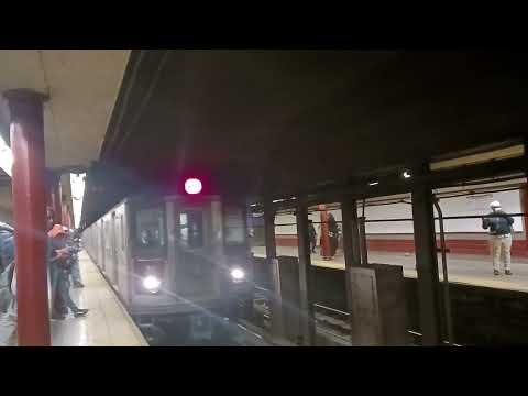 R142 5 Express Train Approaching 3rd Ave-149 St