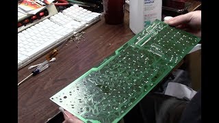 Episode 81 - C= Amiga 2000 Keyboard repair