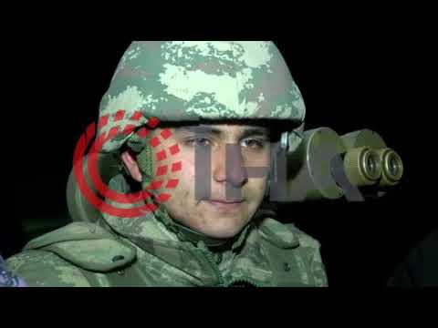 Sınırda nöbet tutan askerlere anne ve babalarından yılbaşı sürprizi