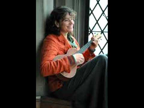 Brenna Maccrimmon Yağmur Yağar Taş Üstüne