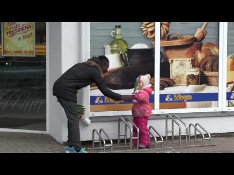 FK Ventspils  futbola komanda nodod sirsnīgus sveicienus 8. martā!