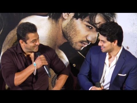 download lagu mp3 mp4 Bollywood Actors Jeans Brands, download lagu Bollywood Actors Jeans Brands gratis, unduh video klip Bollywood Actors Jeans Brands