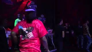 SPENZO CLAPS BACK AT RICO RECKLESS WHILE PERFORMING AT THE CHICAGO HIP HOP FEST