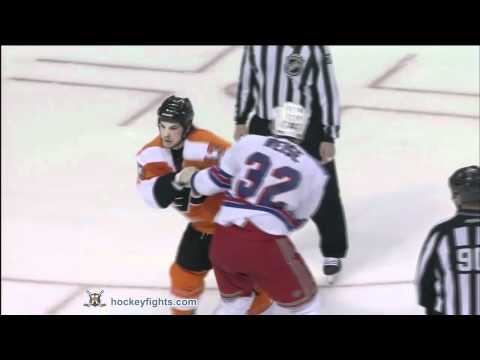 Dale Weise vs Daniel Carcillo Dec 18, 2010