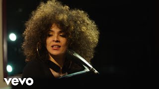 Video thumbnail of "Kandace Springs - Angel Eyes (Live Session)"