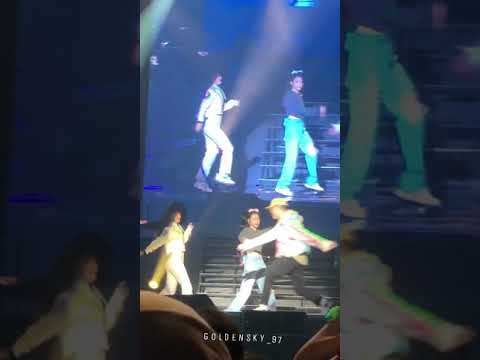 IU - LEON LOVE POEM IN JAKARTA 191229