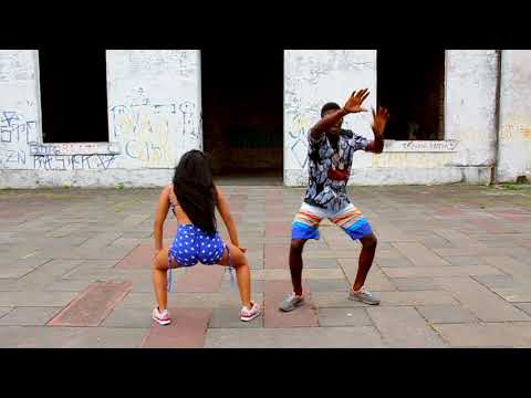 MC GATO E MC LEOZIN - ELA JOGA - CLIPE OFICIAL