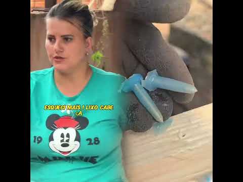 Criança em situação de rua ao encontrar alimento teve uma atitude dificil de se