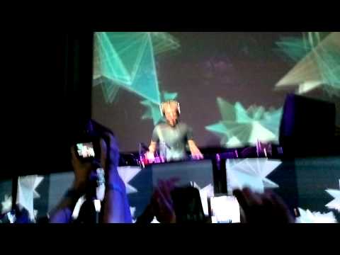 Armin van Buuren Opening at Ruby Skye on 5/17/2011 (1/2)