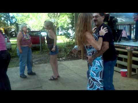 VID_20120616_180016.3gp