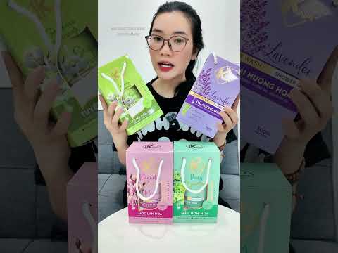 Sữa Tắm Kina Hương Nước Hoa Mẫu Đơn 900ml Giúp Hỗ Trợ Cấp Ẩm Dưỡng Sáng Da Mịn Màng – Tặng Kèm 1 Bông Tắm