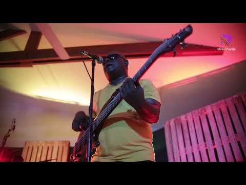 Wait and Minute, My God Reigns and Nobody's gonna stop me