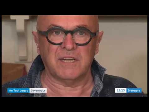 Yann-Fanch Kemener présente Roudennoù, album hommage aux poètes