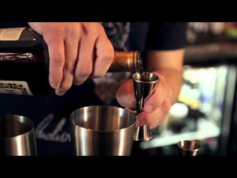 Ludivine - The Stinger