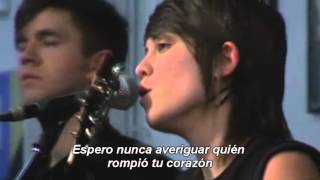 Tegan and Sara: Living Room live (subtitulos en español)