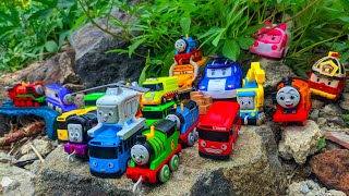 Download lagu Mainan Tayo the Little Bus, Tayo, Rogi, Gani, Lani, Thomas and Friends, Robocar Poli, Roy, Amber mp3