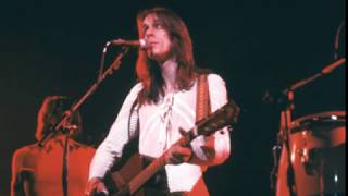 Todd Rundgren Dust In The Wind 1974 w/Hall &amp; Oates on Backing Vocals Live in Central Park, NY