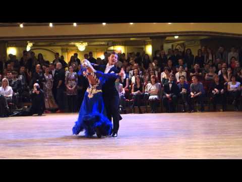 Jan KOHOUT / Kateřina KRAKOWKOVÁ - final solo slowfox