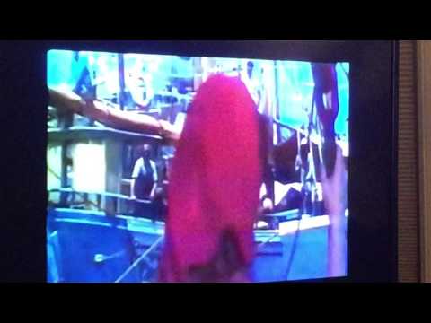 Fairouz Singing "LovE" to Lebanon! Songs to All Countries!God bless heR W/singerS o❤️فيروز 🙏Gift🌹