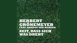 Download lagu Celebrate The Day (English Version) mp3