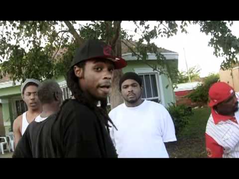 DUKE DOLLARS FT. 1 FREEZE & B-ROC "NEVER PUNT"