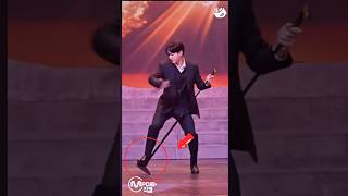 Download lagu Jungkook balance on Mike stand Strong boy Jk mp3 Download lagu Jungkook balance on Mike stand Strong boy Jk mp3