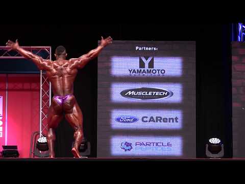 Ricardo Correia 212 Winner Posing @EVLs Prague Pro 2017