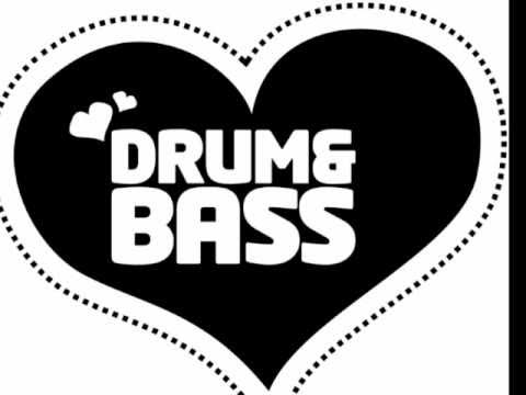 DRUM AND BASS MIX(NETSKY, CAMO & CROOKED AND HIGH CONTRAST)