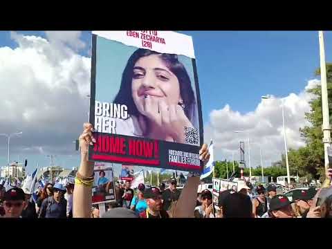 Prosegue la marcia dei familiari degli ostaggi di Hamas Prosegue la marcia dei familiari degli ostaggi di Hamas