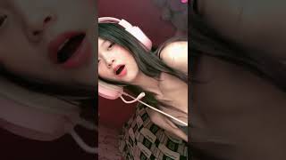 Download lagu Ambiyah in Hot Act mp3